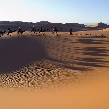 Отель Kasbah Aitisfoul Tagounite Экстерьер фото